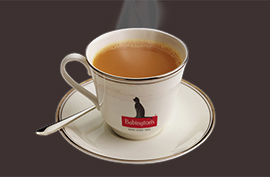 La Sala da Tè Babington è uno dei luoghi di Roma immancabili nei programmi di qualsiasi turista, fin dalla sua apertura, nel 1893.