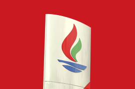 La vecchia identità parlava soltanto di una compagnia petrolifera statale, senza alcun riferimento all’importantissimo consumatore finale, ai suoi bisogni e alle sue aspirazioni, né ad alcuni dei lati più positivi della dichiarazione di missione di KNPC, come il rispetto per l’ambiente.